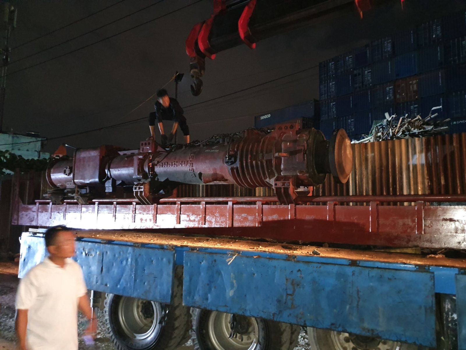 Búa Delmag D62 + thang trượt 11m