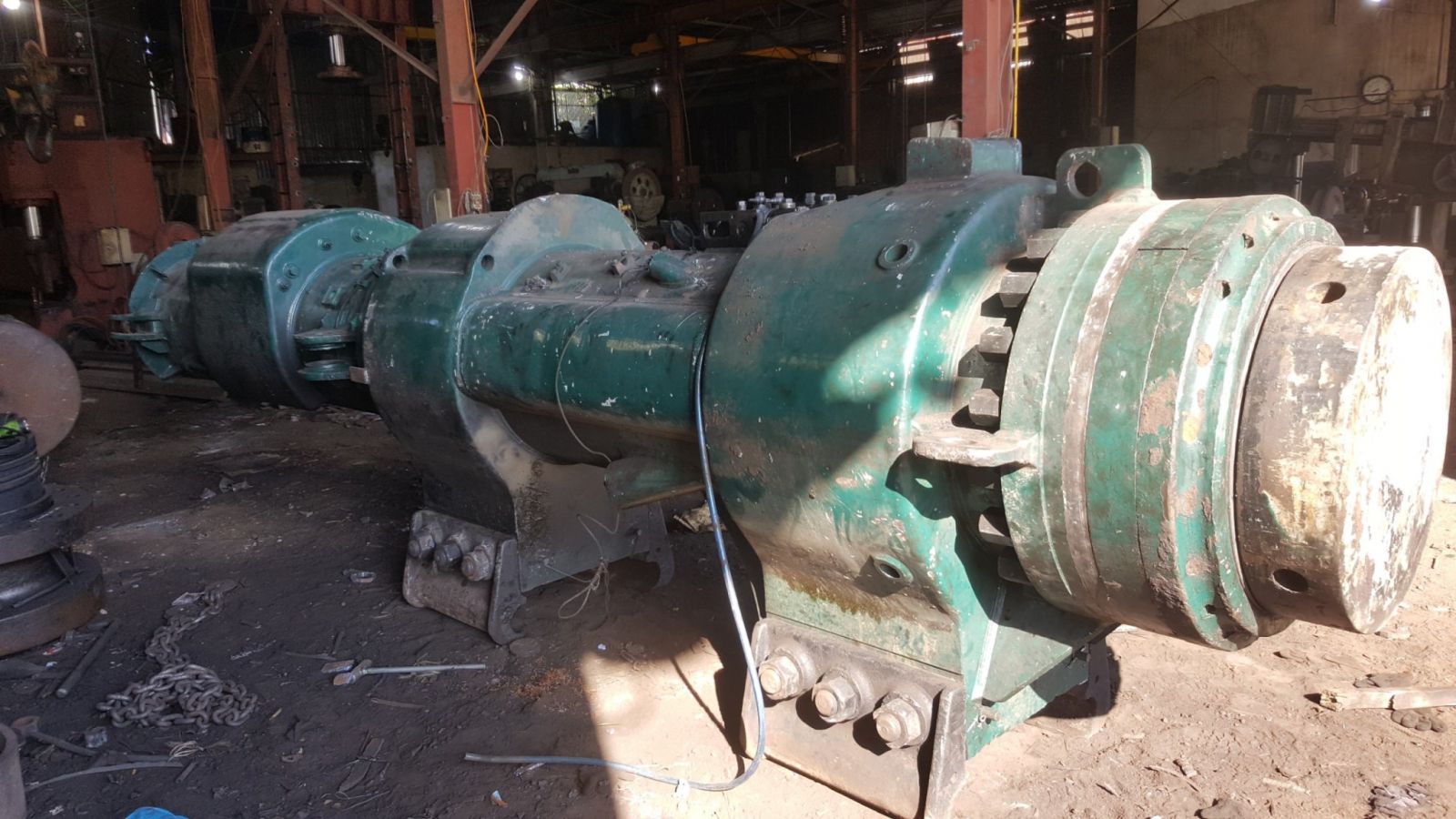 Búa Mistsubisi M72